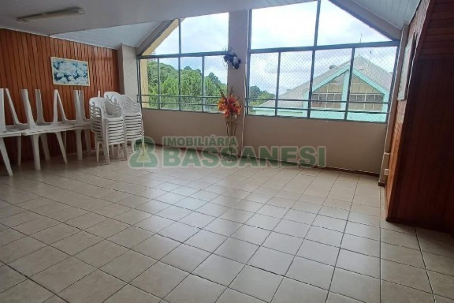 Apartamento com 72m², 2 dormitórios, 1 vaga, no bairro Lourdes em Caxias do Sul para Comprar