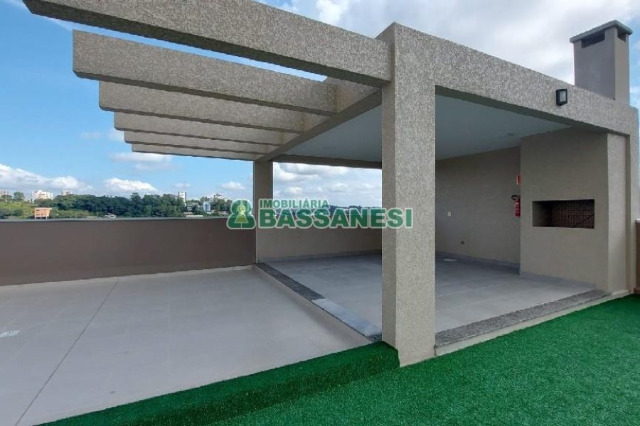 Apartamento com 55m², 2 dormitórios, 2 vagas, no bairro Panazzolo em Caxias do Sul para Comprar