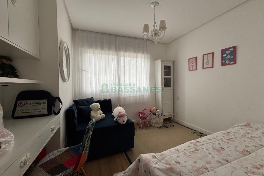 Apto Mobiliado com 100m², 2 dormitórios, 2 vagas, no bairro Jardim América em Caxias do Sul para Alugar