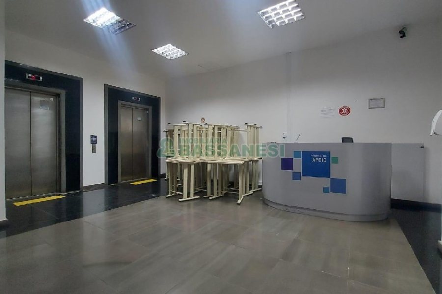 Sala com 1594m², no bairro São Pelegrino em Caxias do Sul para Alugar
