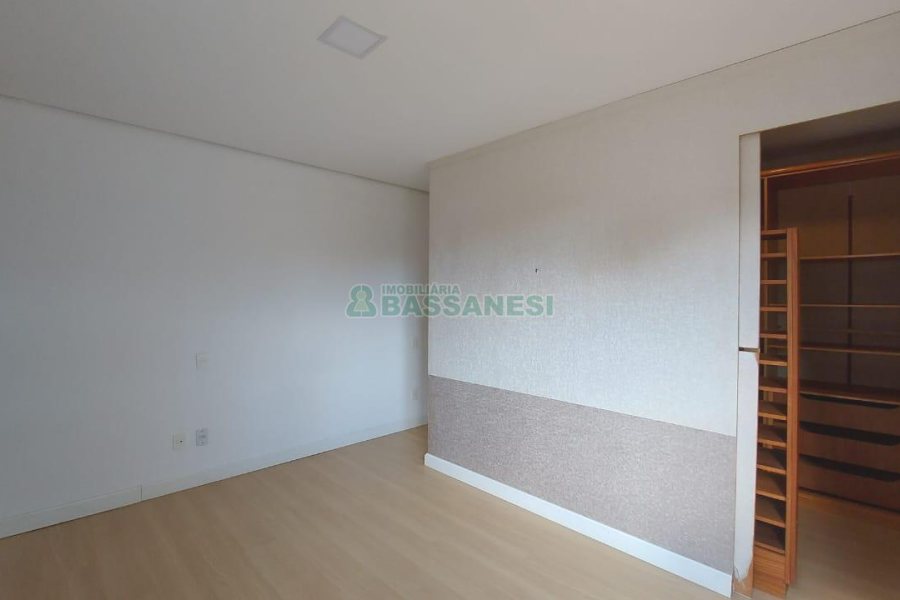 Apartamento com 175m², 3 dormitórios, 2 vagas, no bairro Villagio Iguatemi em Caxias do Sul para Comprar