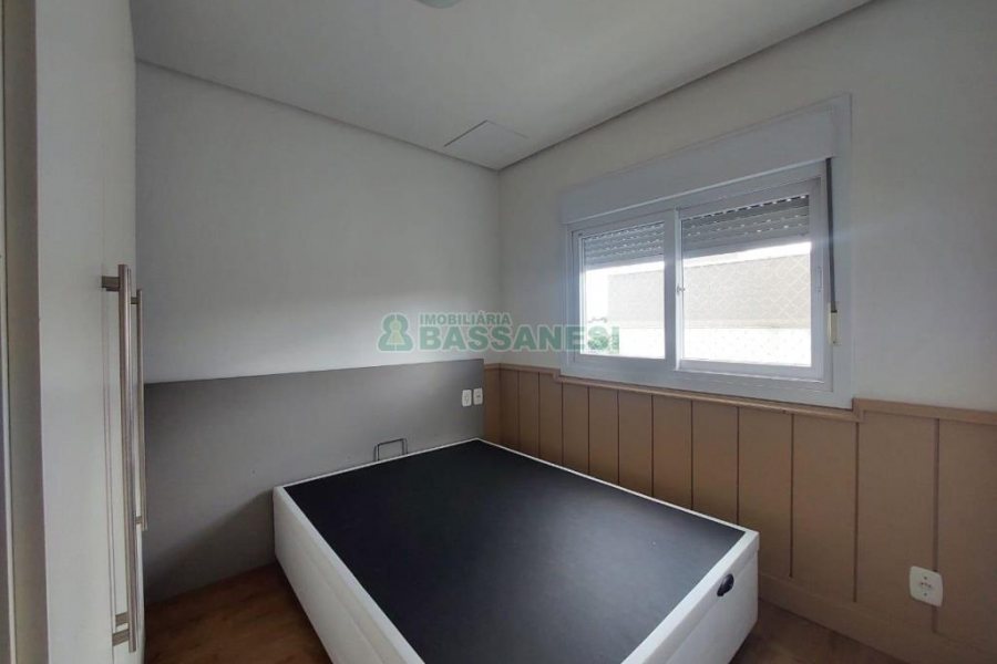 Apto Mobiliado com 50m², 2 dormitórios, 1 vaga, no bairro Bela Vista em Caxias do Sul para Alugar