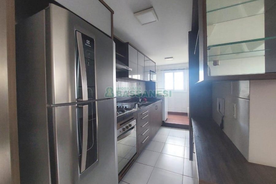 Apto Mobiliado com 50m², 2 dormitórios, 1 vaga, no bairro Bela Vista em Caxias do Sul para Alugar