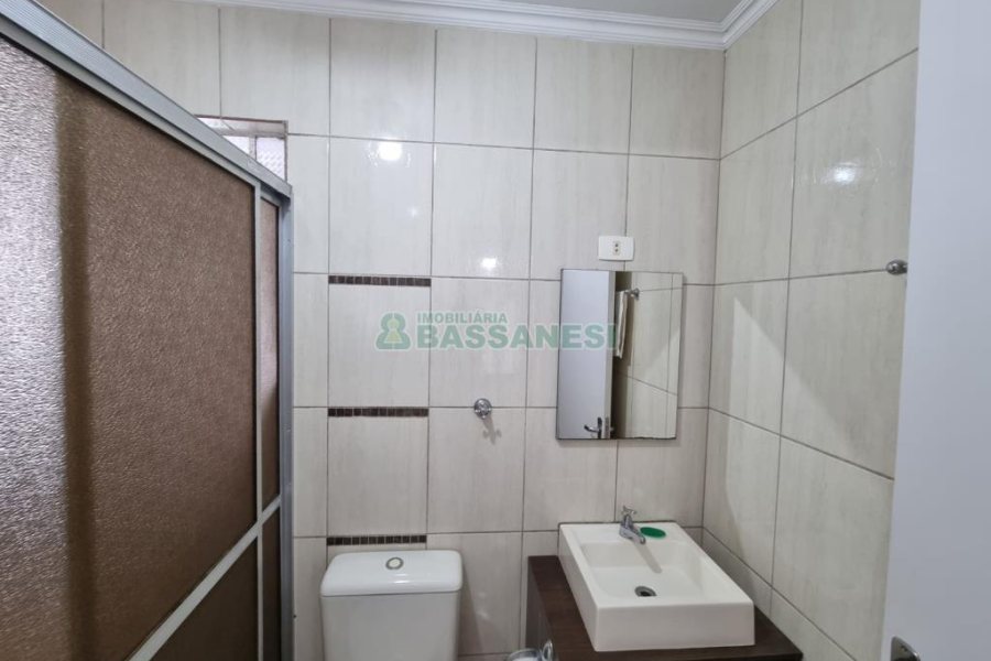 Apartamento com 96m², 2 dormitórios, 4 vagas, no bairro Cinqüentenário em Caxias do Sul para Comprar