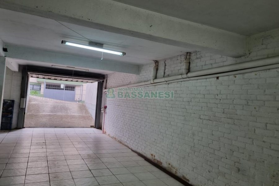 Apartamento com 96m², 2 dormitórios, 4 vagas, no bairro Cinqüentenário em Caxias do Sul para Comprar