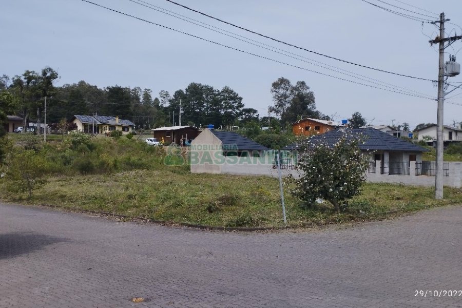 Terreno, no bairro São Caetano em Caxias do Sul para Alugar
