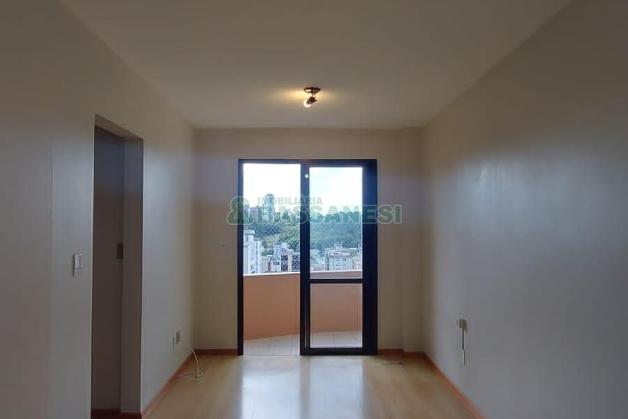 Apartamento com 65m², 2 dormitórios, 1 vaga, no bairro Centro em Caxias do Sul para Alugar