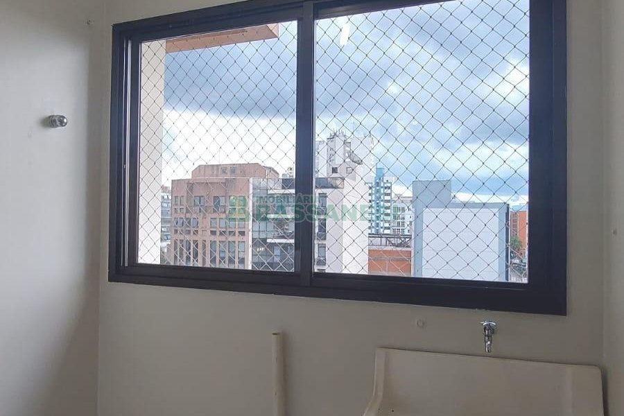 Apartamento com 65m², 2 dormitórios, 1 vaga, no bairro Centro em Caxias do Sul para Alugar