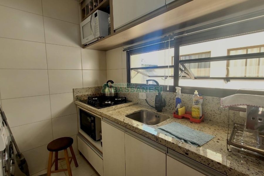 Apto Mobiliado com 40m², 1 dormitório, no bairro Centro em Caxias do Sul para Alugar