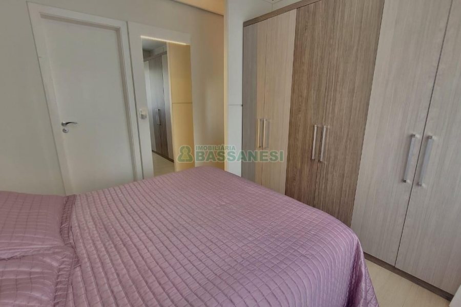 Apto Mobiliado com 40m², 1 dormitório, no bairro Centro em Caxias do Sul para Alugar