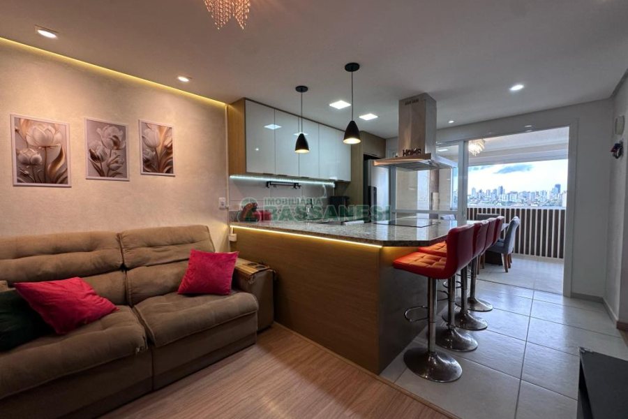 Apartamento com 62m², 2 dormitórios, 1 vaga, no bairro Vila Verde em Caxias do Sul para Comprar