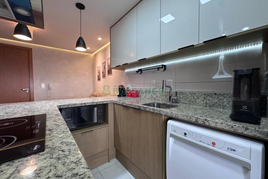 Apartamento com 62m², 2 dormitórios, 1 vaga, no bairro Vila Verde em Caxias do Sul para Comprar
