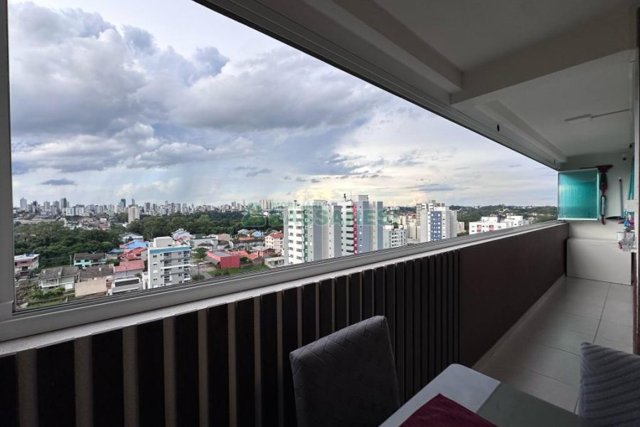 Apartamento com 62m², 2 dormitórios, 1 vaga, no bairro Vila Verde em Caxias do Sul para Comprar