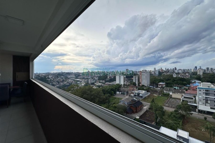 Apartamento com 62m², 2 dormitórios, 1 vaga, no bairro Vila Verde em Caxias do Sul para Comprar