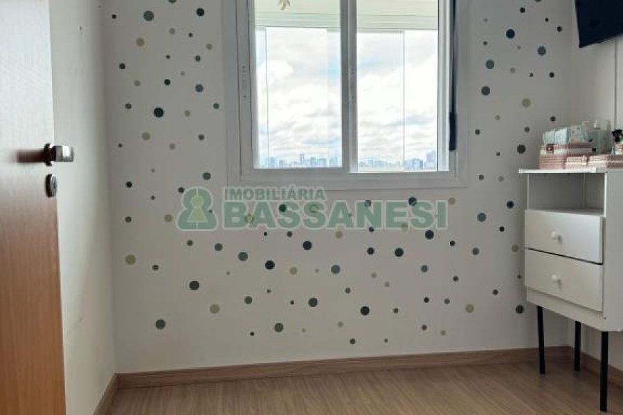 Apartamento com 62m², 2 dormitórios, 1 vaga, no bairro Vila Verde em Caxias do Sul para Comprar