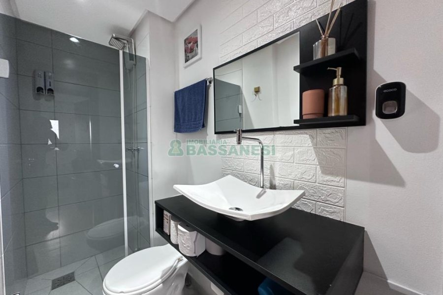 Apartamento com 62m², 2 dormitórios, 1 vaga, no bairro Vila Verde em Caxias do Sul para Comprar