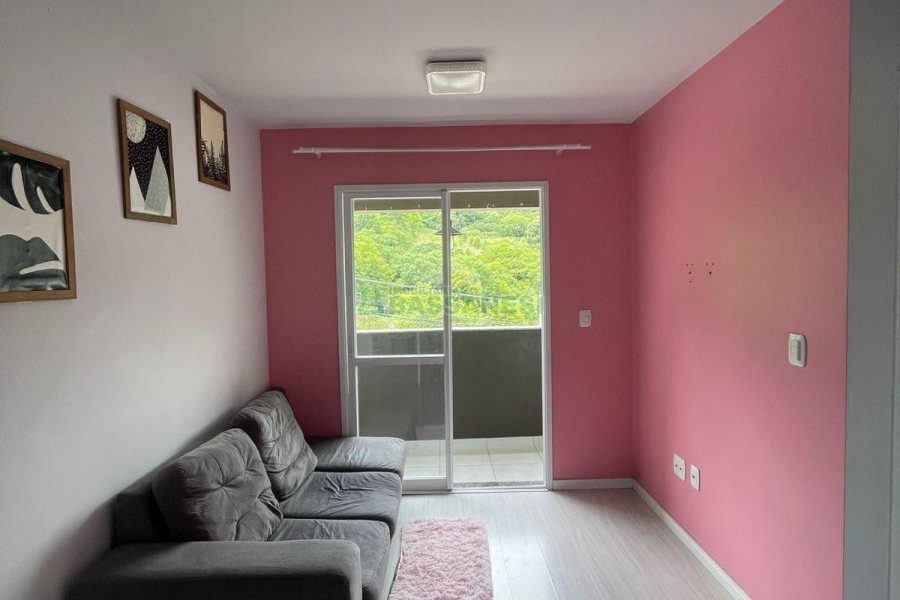 Apartamento com 59m², 2 dormitórios, 1 vaga, no bairro Vinhedos em Caxias do Sul para Alugar