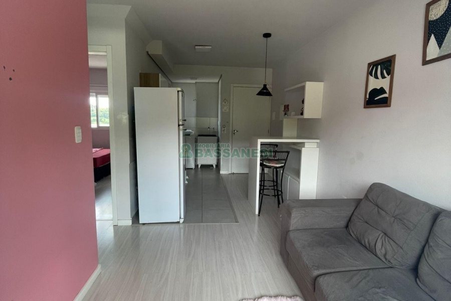 Apartamento com 59m², 2 dormitórios, 1 vaga, no bairro Vinhedos em Caxias do Sul para Alugar