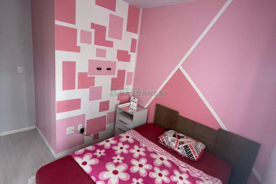 Apartamento com 59m², 2 dormitórios, 1 vaga, no bairro Vinhedos em Caxias do Sul para Alugar