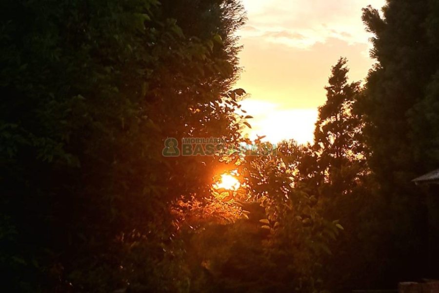 Casa com 211m², 3 dormitórios, 2 vagas, no bairro Linha 40 em Caxias do Sul para Comprar