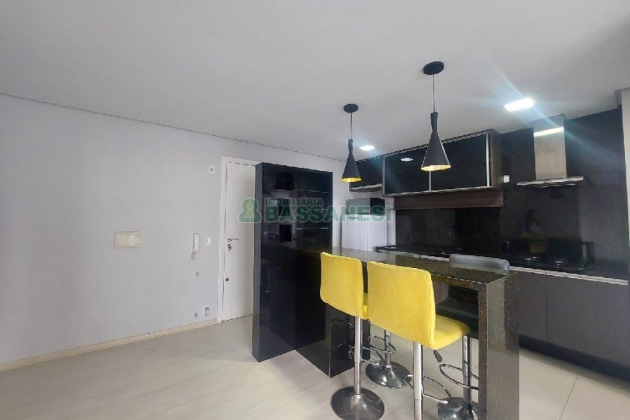 Apto Mobiliado com 58m², 1 dormitório, 1 vaga, no bairro Villagio Iguatemi em Caxias do Sul para Alugar