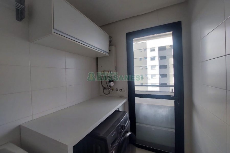 Apto Mobiliado com 58m², 1 dormitório, 1 vaga, no bairro Villagio Iguatemi em Caxias do Sul para Alugar