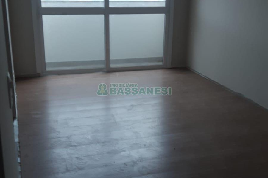 Apartamento com 66m², 2 dormitórios, no bairro Rio Branco em Caxias do Sul para Comprar