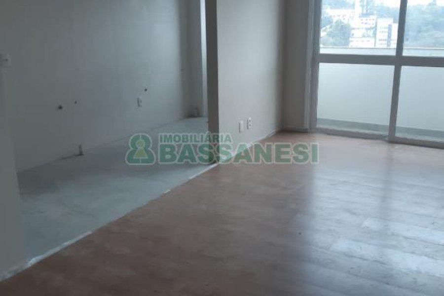 Apartamento com 66m², 2 dormitórios, no bairro Rio Branco em Caxias do Sul para Comprar