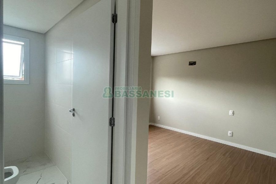 Apartamento com 66m², 2 dormitórios, no bairro Rio Branco em Caxias do Sul para Comprar