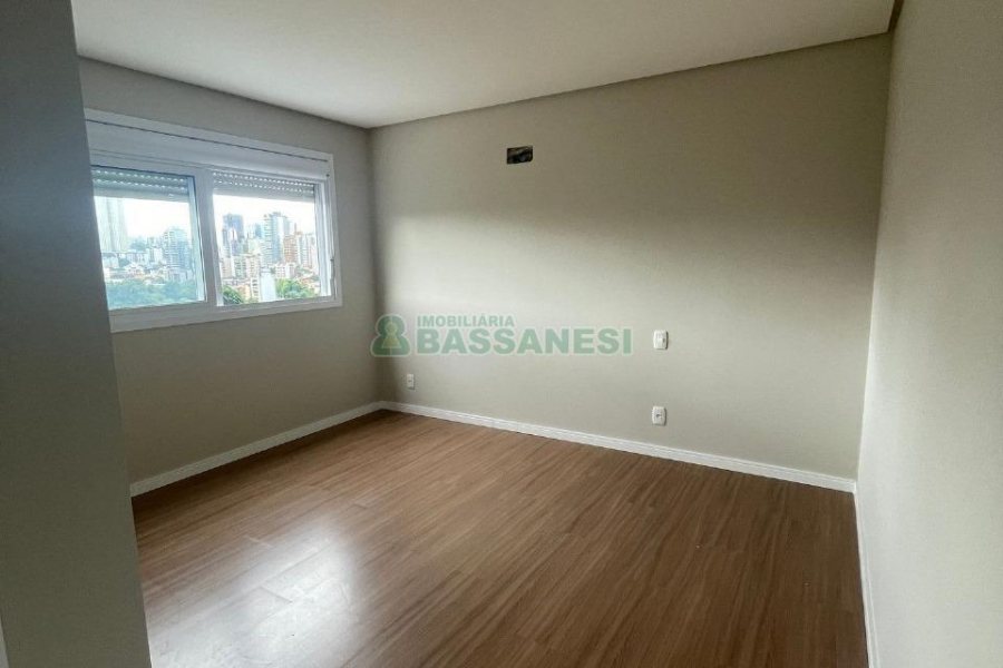 Apartamento com 66m², 2 dormitórios, no bairro Rio Branco em Caxias do Sul para Comprar