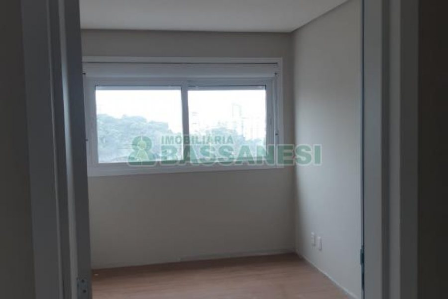 Apartamento com 66m², 2 dormitórios, no bairro Rio Branco em Caxias do Sul para Comprar