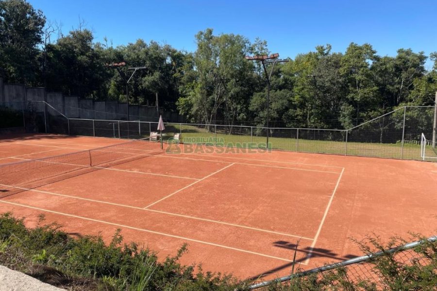 Terreno com 700m², no bairro Pedancino em Caxias do Sul para Comprar