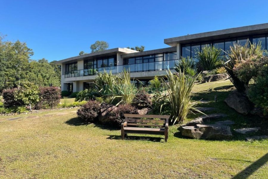 Terreno com 700m², no bairro Pedancino em Caxias do Sul para Comprar