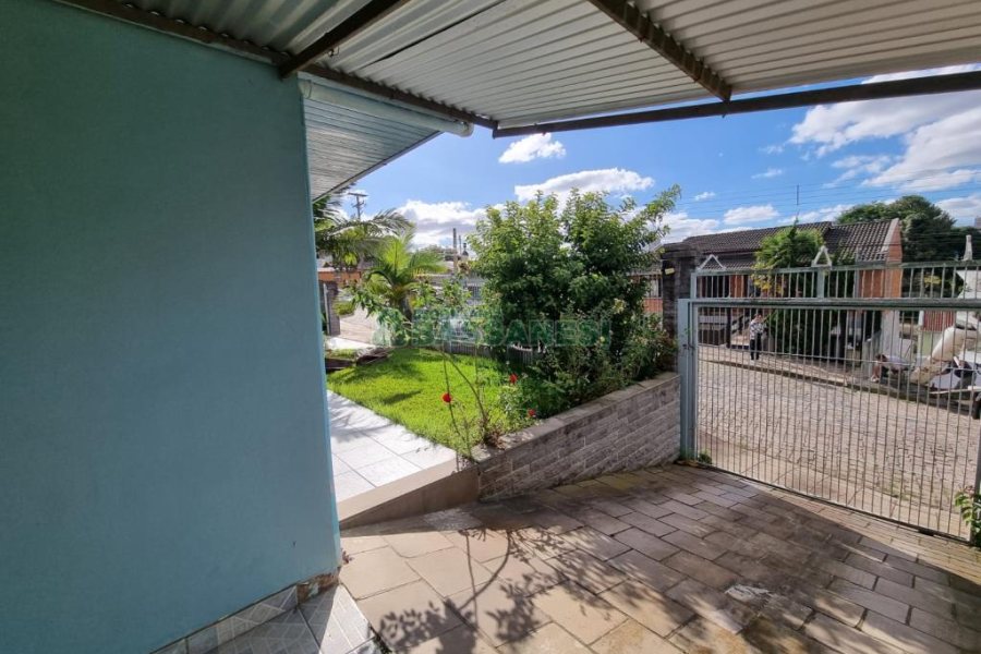 Casa com 250m², 3 dormitórios, 2 vagas, no bairro Bela Vista em Caxias do Sul para Comprar