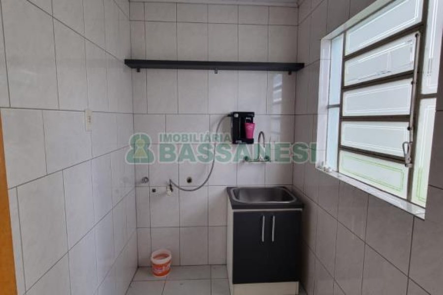 Casa com 250m², 3 dormitórios, 2 vagas, no bairro Bela Vista em Caxias do Sul para Comprar