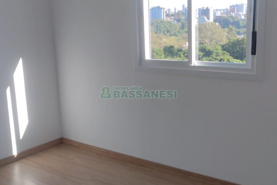 Apartamento com 53m², 2 dormitórios, 1 vaga, no bairro Vila Verde em Caxias do Sul para Comprar
