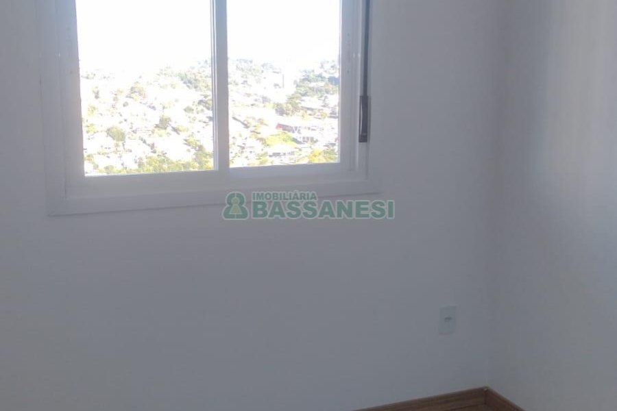 Apartamento com 53m², 2 dormitórios, 1 vaga, no bairro Vila Verde em Caxias do Sul para Comprar