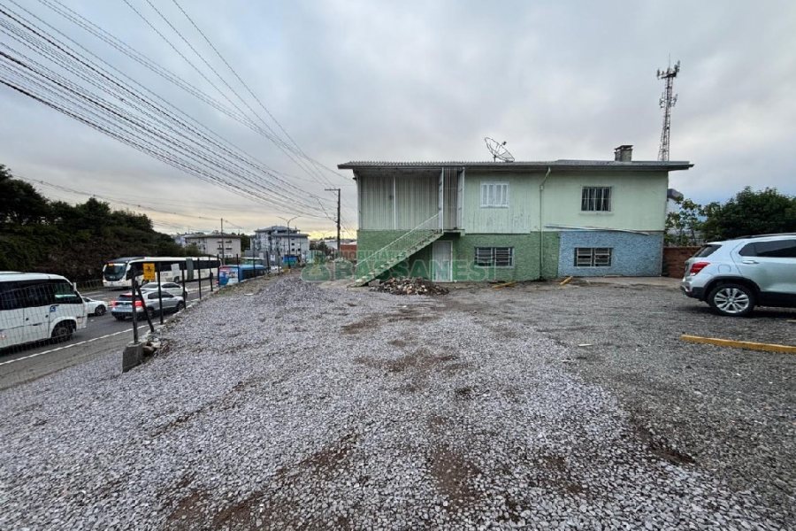 Casa com 650m², no bairro São Ciro em Caxias do Sul para Alugar ou Comprar