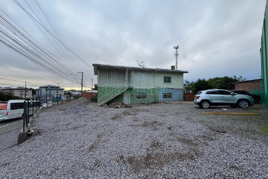 Casa com 650m², no bairro São Ciro em Caxias do Sul para Alugar ou Comprar