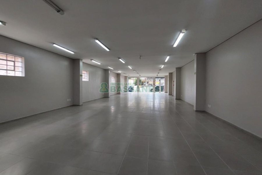 Loja com 198m², no bairro Centro em Caxias do Sul para Alugar