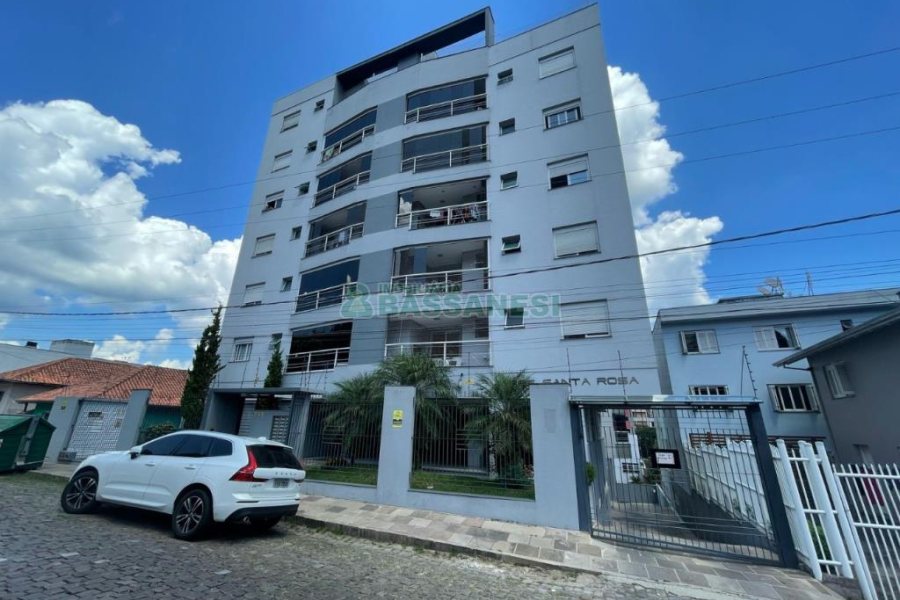 Apto/Cobertura com 150m², 3 dormitórios, 3 vagas, no bairro Cruzeiro em Caxias do Sul para Comprar
