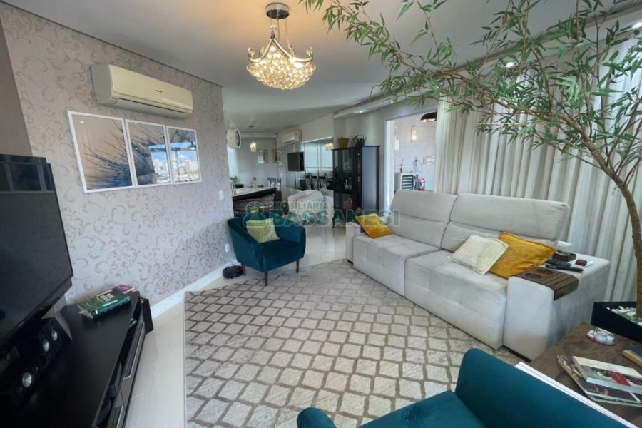 Apto/Cobertura com 150m², 3 dormitórios, 3 vagas, no bairro Cruzeiro em Caxias do Sul para Comprar