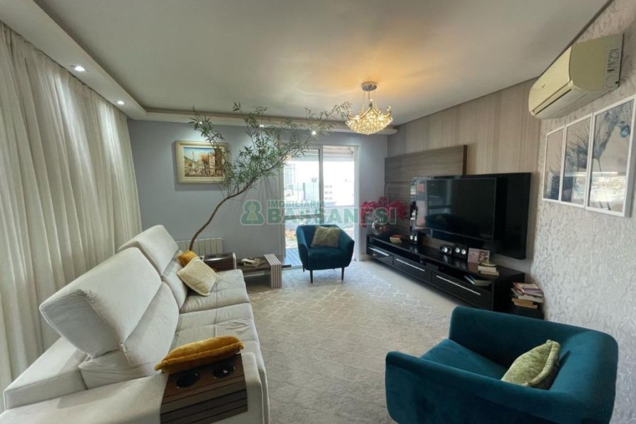 Apto/Cobertura com 150m², 3 dormitórios, 3 vagas, no bairro Cruzeiro em Caxias do Sul para Comprar