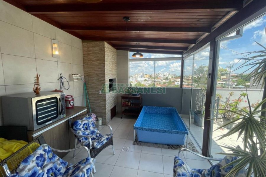 Apto/Cobertura com 150m², 3 dormitórios, 3 vagas, no bairro Cruzeiro em Caxias do Sul para Comprar