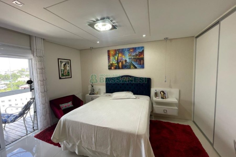 Apto/Cobertura com 150m², 3 dormitórios, 3 vagas, no bairro Cruzeiro em Caxias do Sul para Comprar