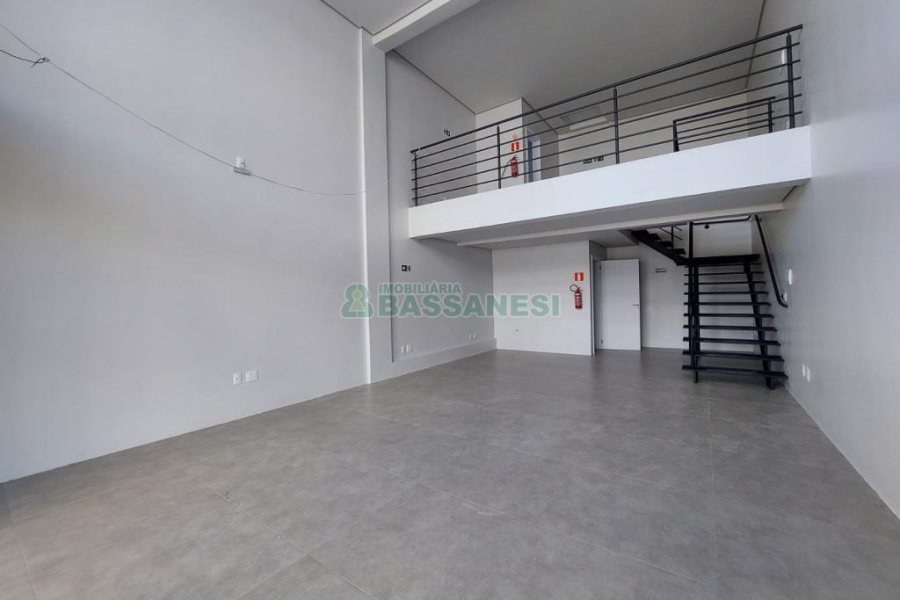Loja com 92m², 2 vagas, no bairro Bela Vista em Caxias do Sul para Alugar