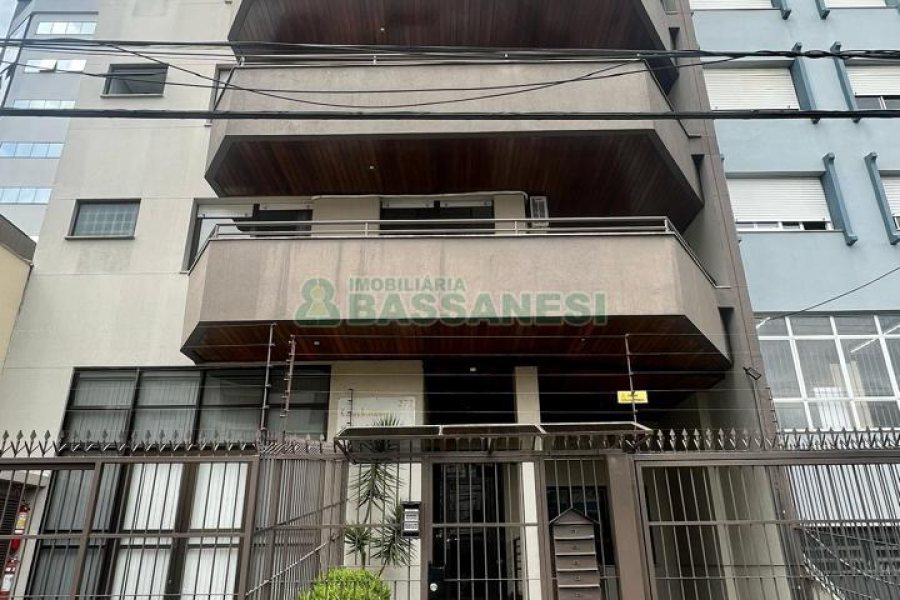 Apartamento com 144m², 3 dormitórios, 2 vagas, no bairro São Pelegrino em Caxias do Sul para Comprar