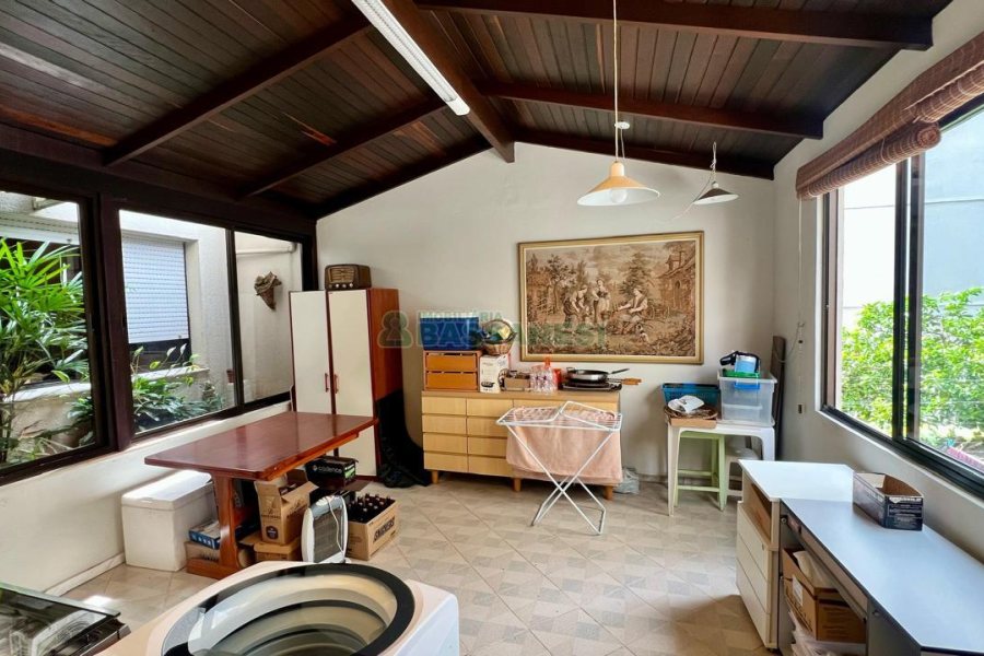 Apartamento com 144m², 3 dormitórios, 2 vagas, no bairro São Pelegrino em Caxias do Sul para Comprar