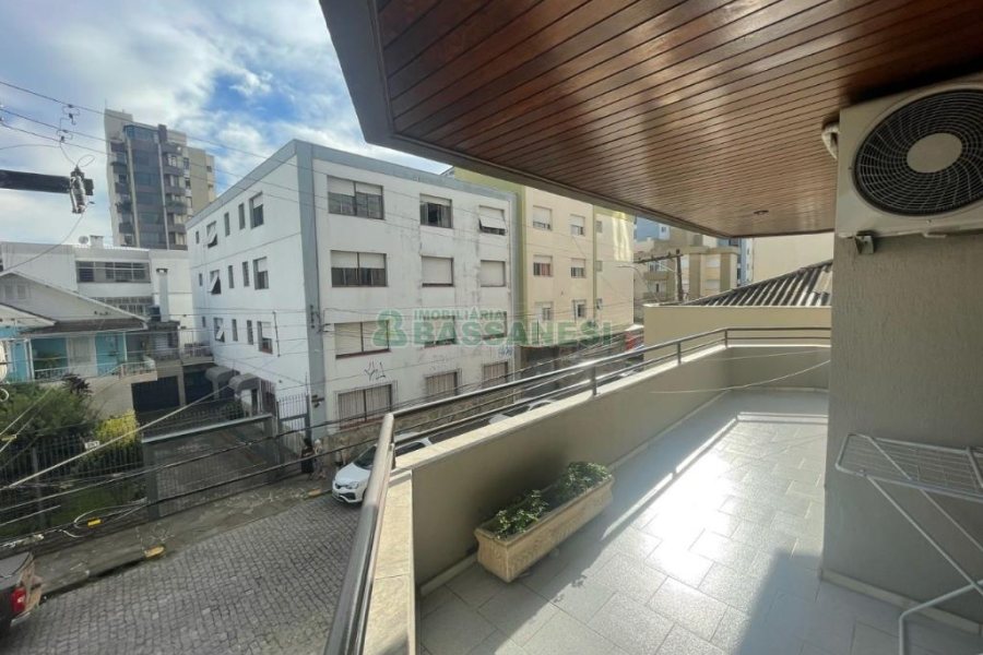 Apartamento com 144m², 3 dormitórios, 2 vagas, no bairro São Pelegrino em Caxias do Sul para Comprar