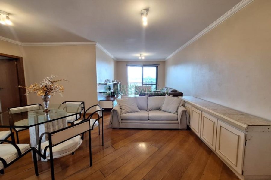 Apartamento com 157m², 3 dormitórios, 1 vaga, no bairro São Pelegrino em Caxias do Sul para Comprar